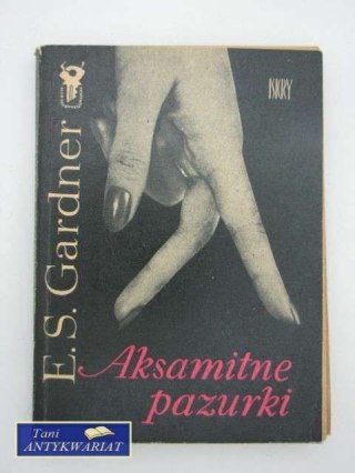 AKSAMITNE PAZURKI