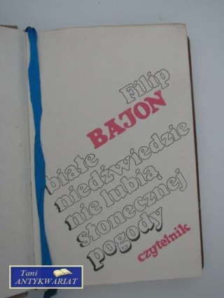 BIAŁE NIEDŹWIEDZIE NIE LUBIĄ SŁONECZNEJ POGODY