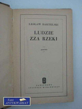 LUDZIE ZZA RZEKI