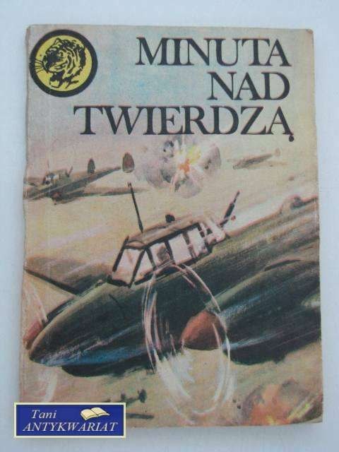 MINUTA NAD TWIERDZĄ