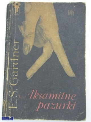 AKSAMITNE PAZURKI