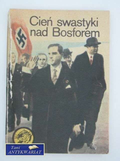 CIEŃ SWASTYKI NAD BOSTONEM