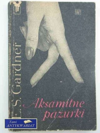 AKSAMITNE PAZURKI
