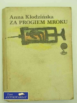 ZA PROGIEM MROKU