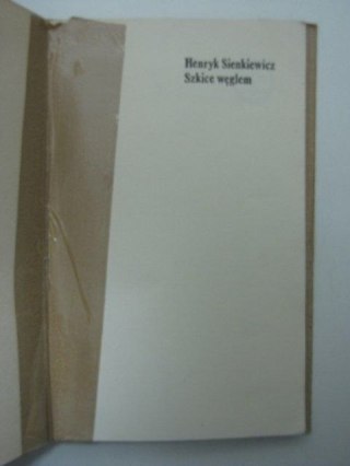 SZKICE WĘGLEM