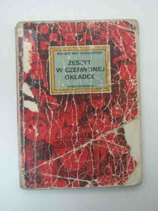 ZESZYT W CZERWONEJ OKŁADCE