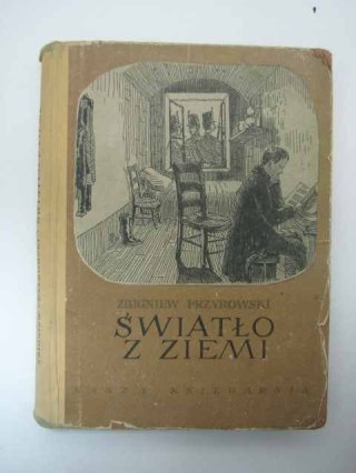 ŚWIATŁO Z ZIEMI