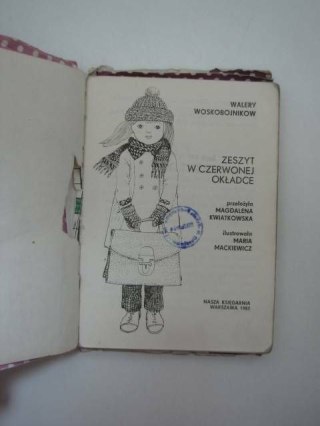 ZESZYT W CZERWONEJ OKŁADCE