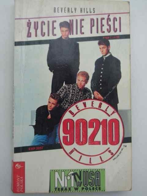 ŻYCIE NIE PIEŚCI