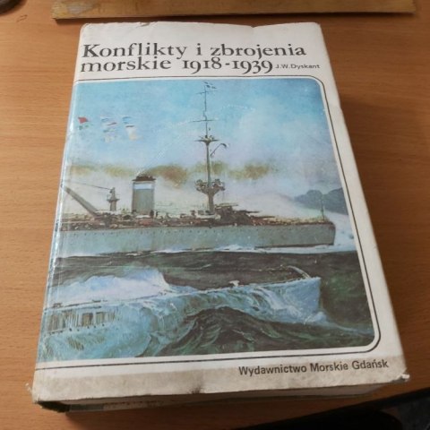 Konflikty i zbrojenia morskie 1918-1939