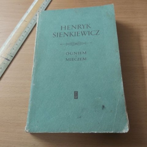 Ogniem i mieczem TOM 1
