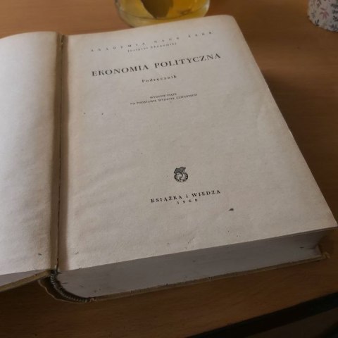 Ekonomia Polityczna wyd. 1960 rok podręcznik