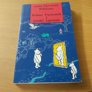 Kubuś Puchatek i nauki tajemne