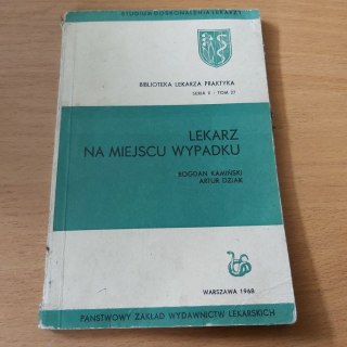 Lekarz na miejscu wypadku