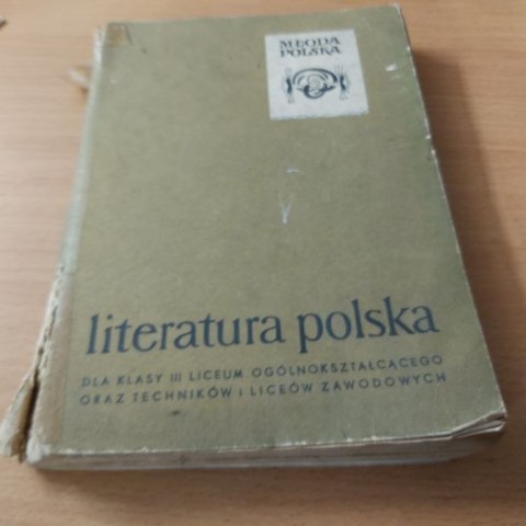 Literatura Polska dla klasy 3 LO oraz technikum wyd. 1971 rok.