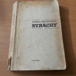 Strachy