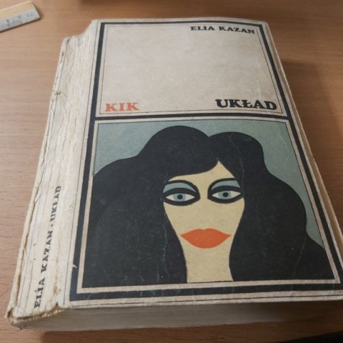 Układ