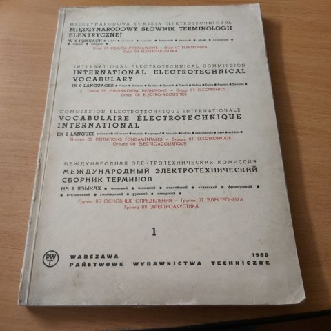 Międzynarodowy Słownik Terminologii Elektrycznej wyd. 1960 rok.
