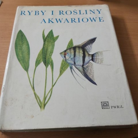 Ryby i rośliny akwariowe