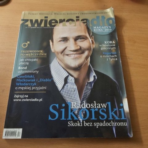 Zwierciadło grudzień 2010 rok
