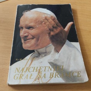 Najchętniej grał na bramce - książka o Janie Pawle 2
