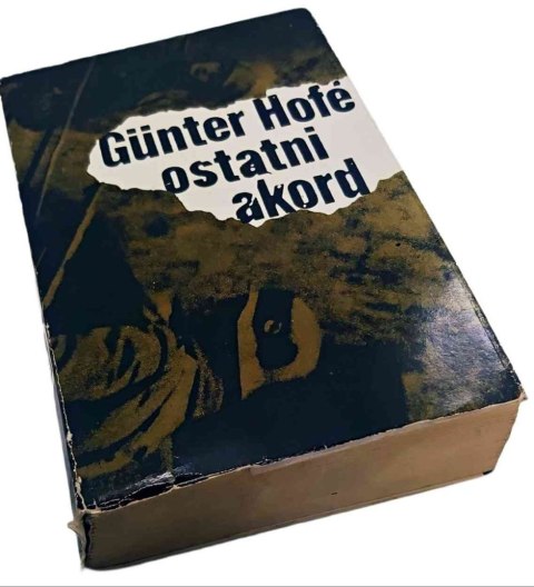 OSTATNI AKORD