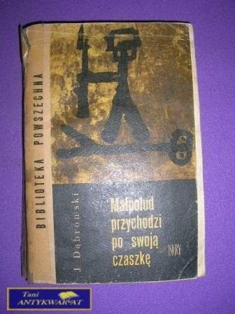 MAŁPOLUD PRZYCHODZI PO SWOJĄ CZASZKĘ